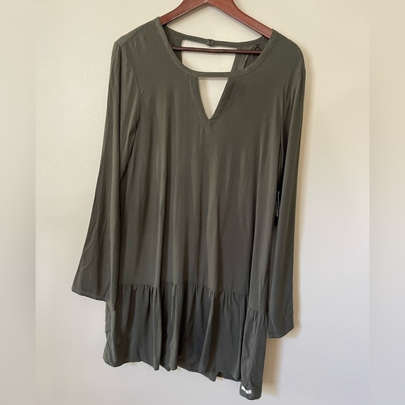 Hurley Cabo mini dress in Twilight marsh Large NWT - Picture 2 of 5